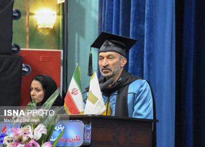 دانشگاه علمی کاربردی بر اساس نیاز جامعه رشته های خود را تغییر می دهد